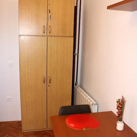 Studio Apartman Mirjam Pensión